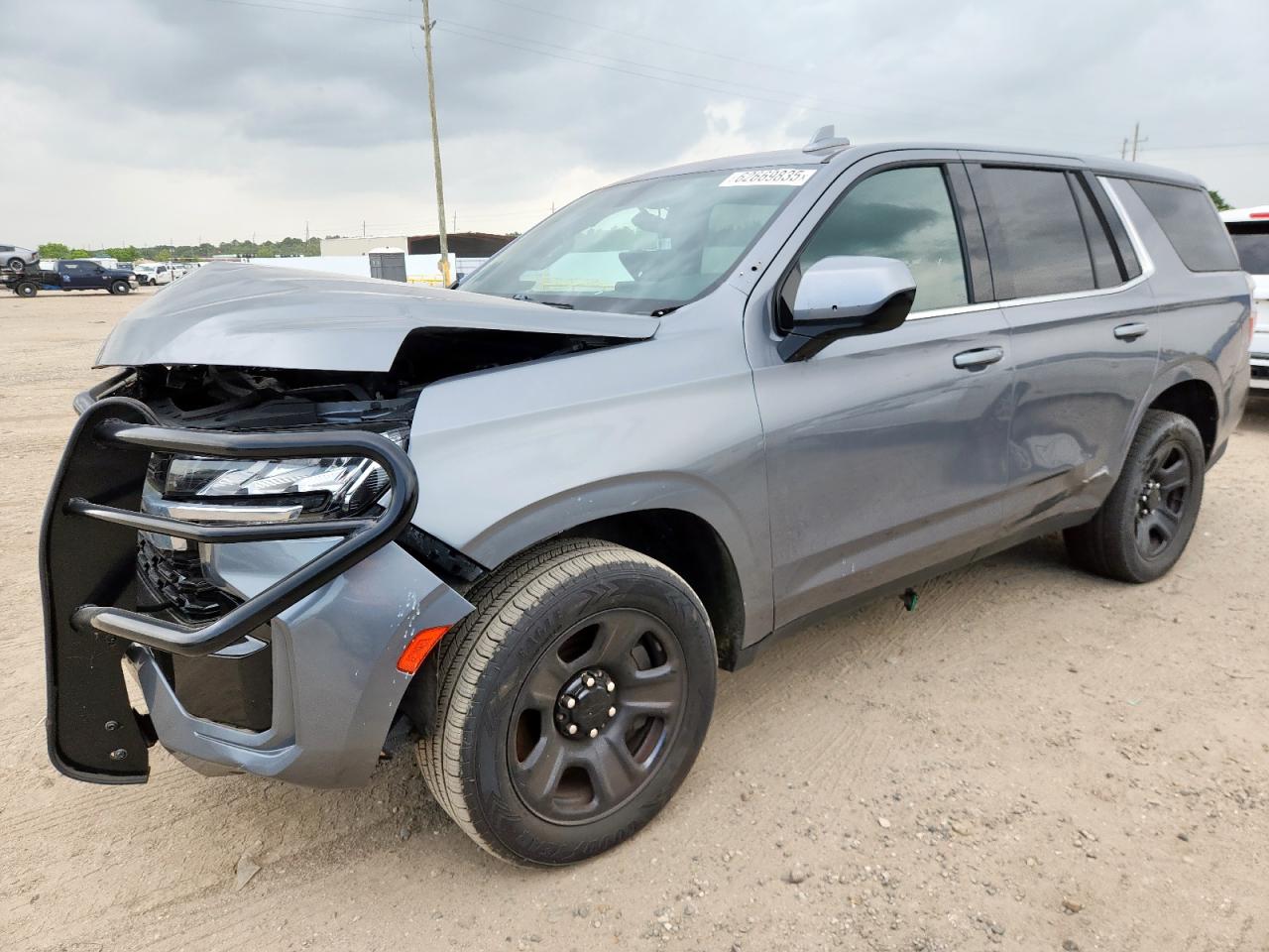 Salvage Chevrolet Tahoe Image