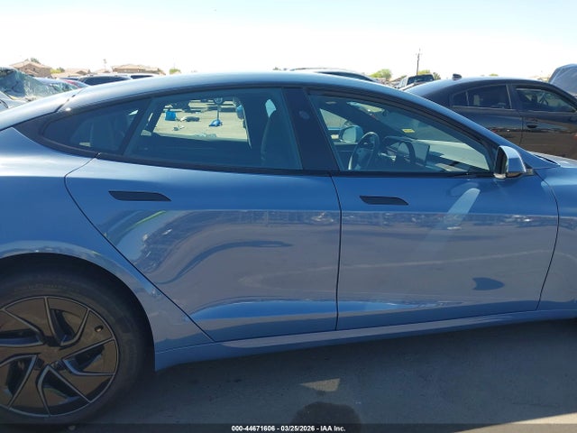 Tesla Model S All-wheel Drive