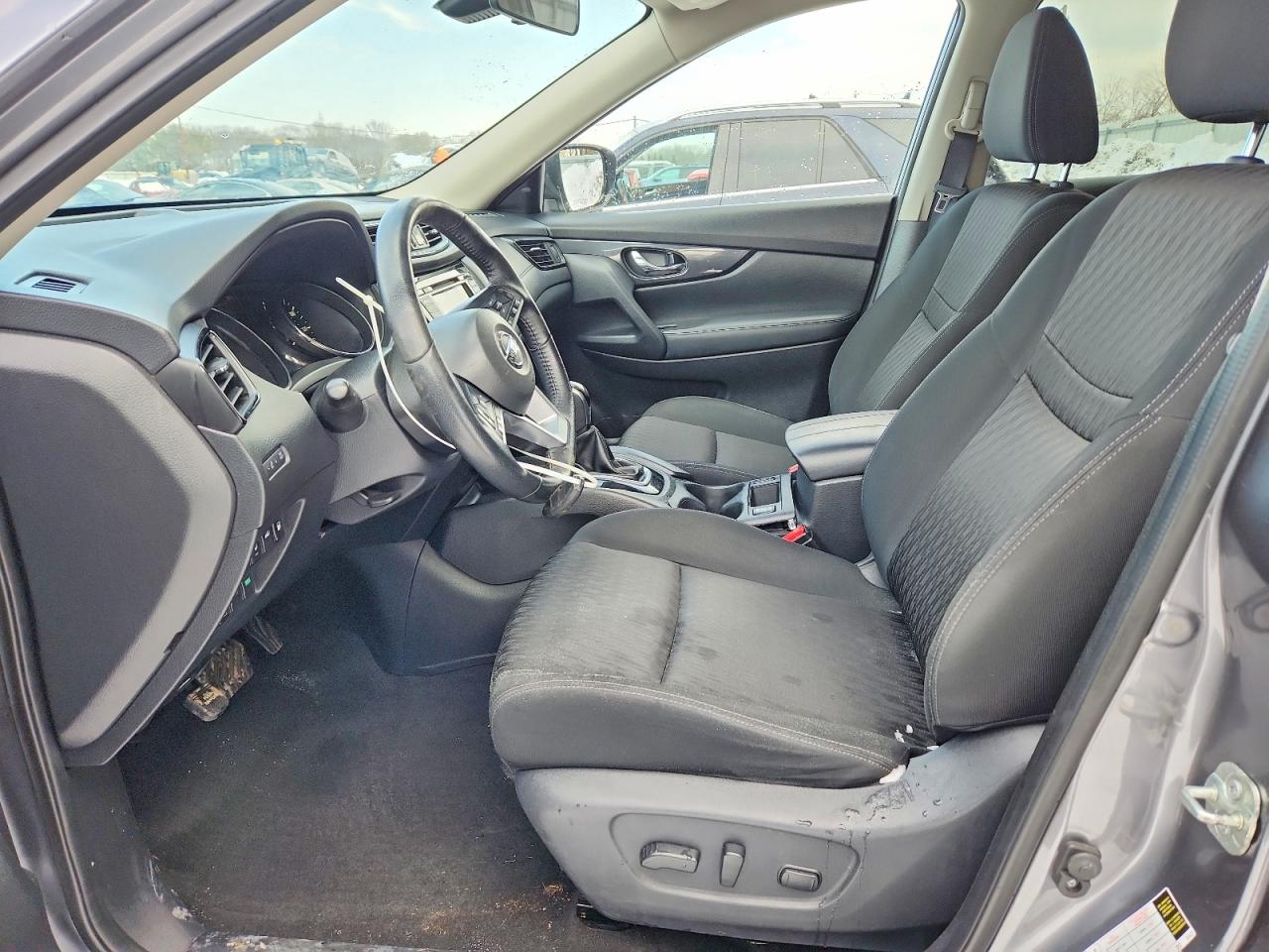 Nissan Rogue Sv