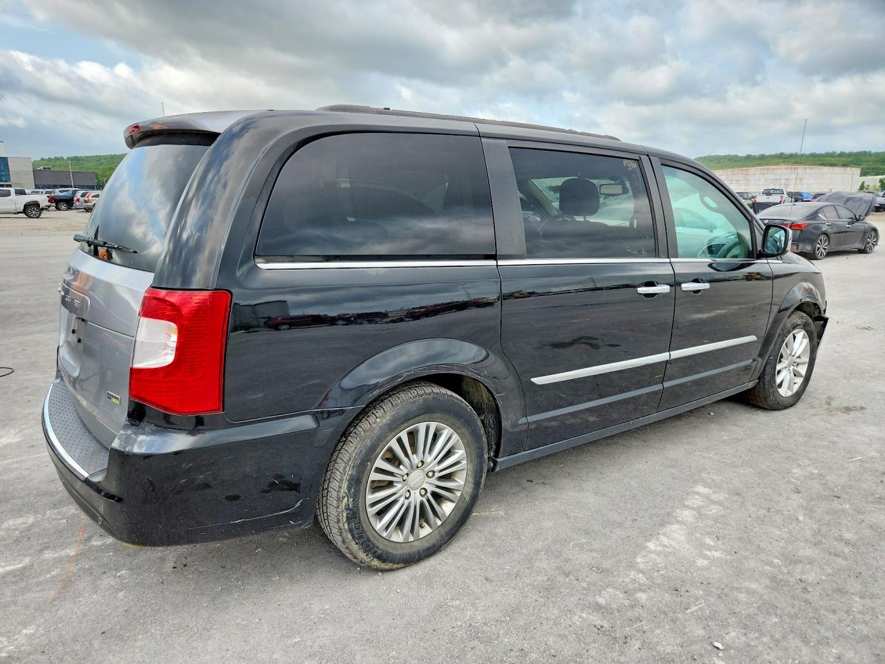 Chrysler Minivan Touring-l