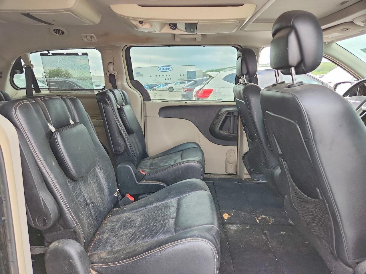 Chrysler Minivan Touring-l