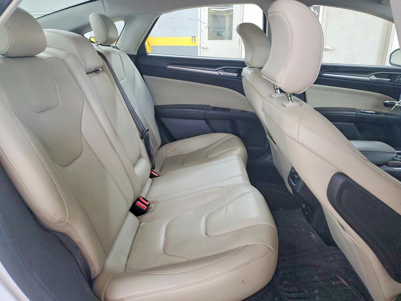Ford Fusion Titanium Hev