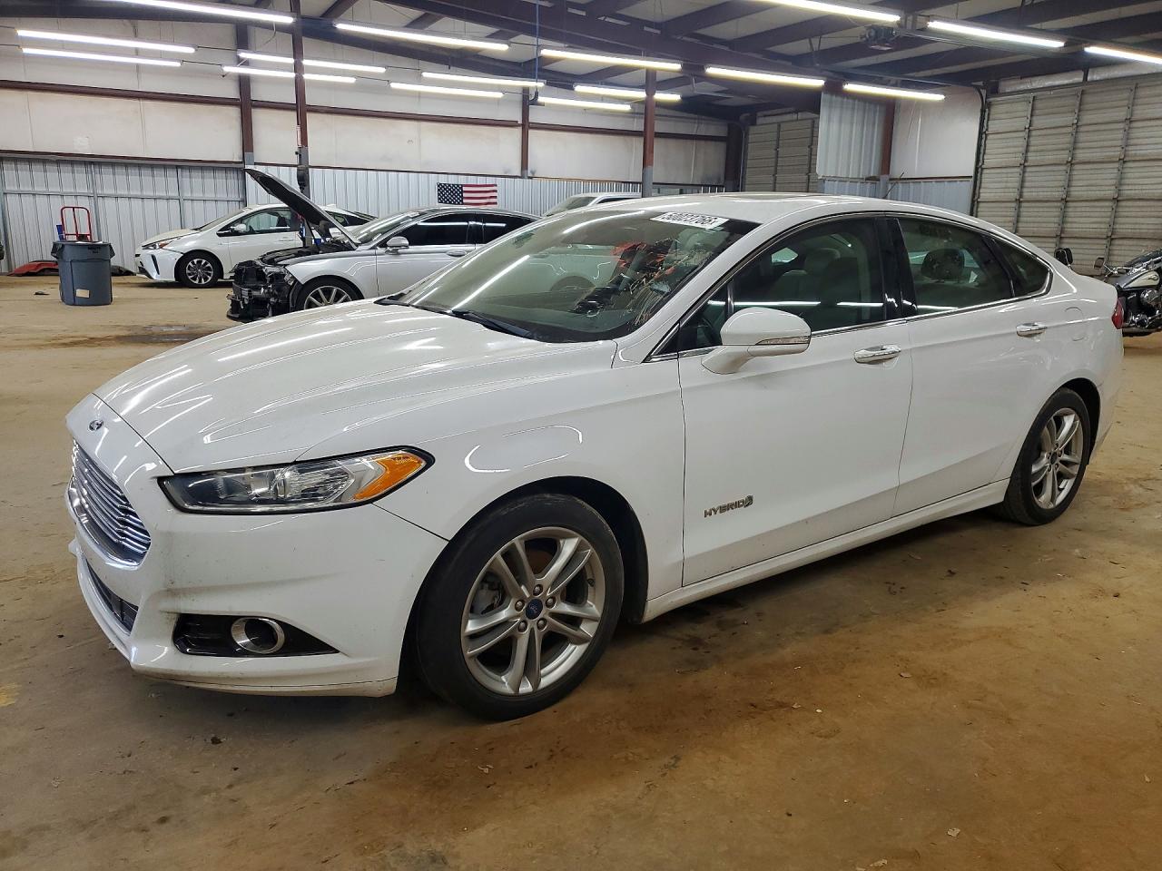 Salvage Ford Fusion Image