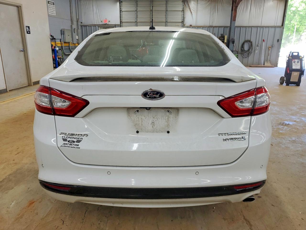 Ford Fusion Titanium Hev