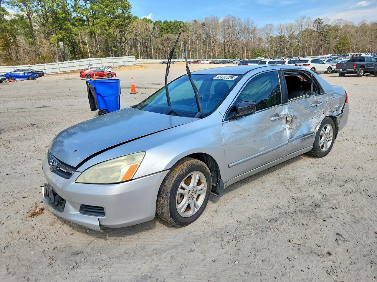 Salvage Honda Accord Image