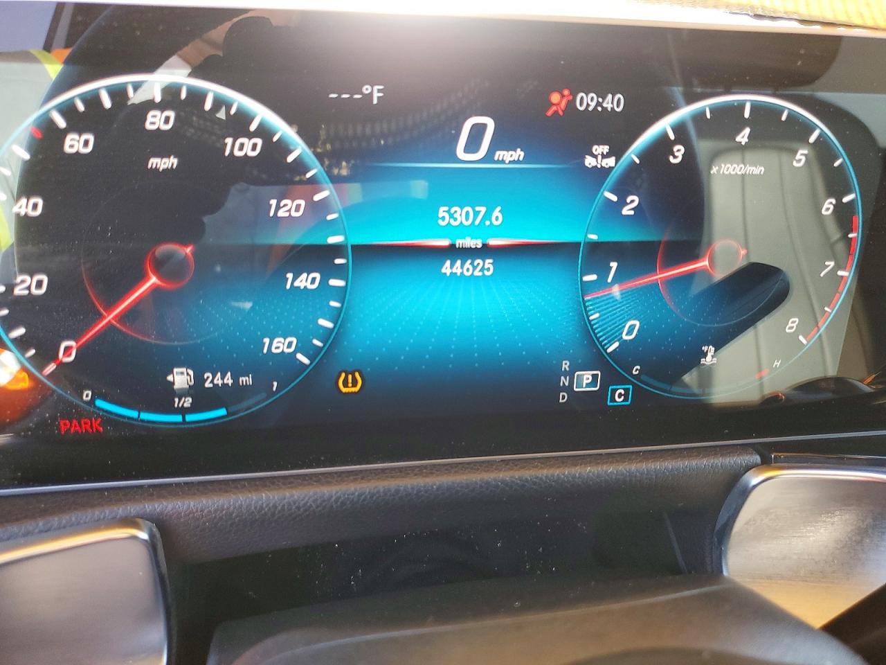 Mercedes-Benz GLB 250 4matic
