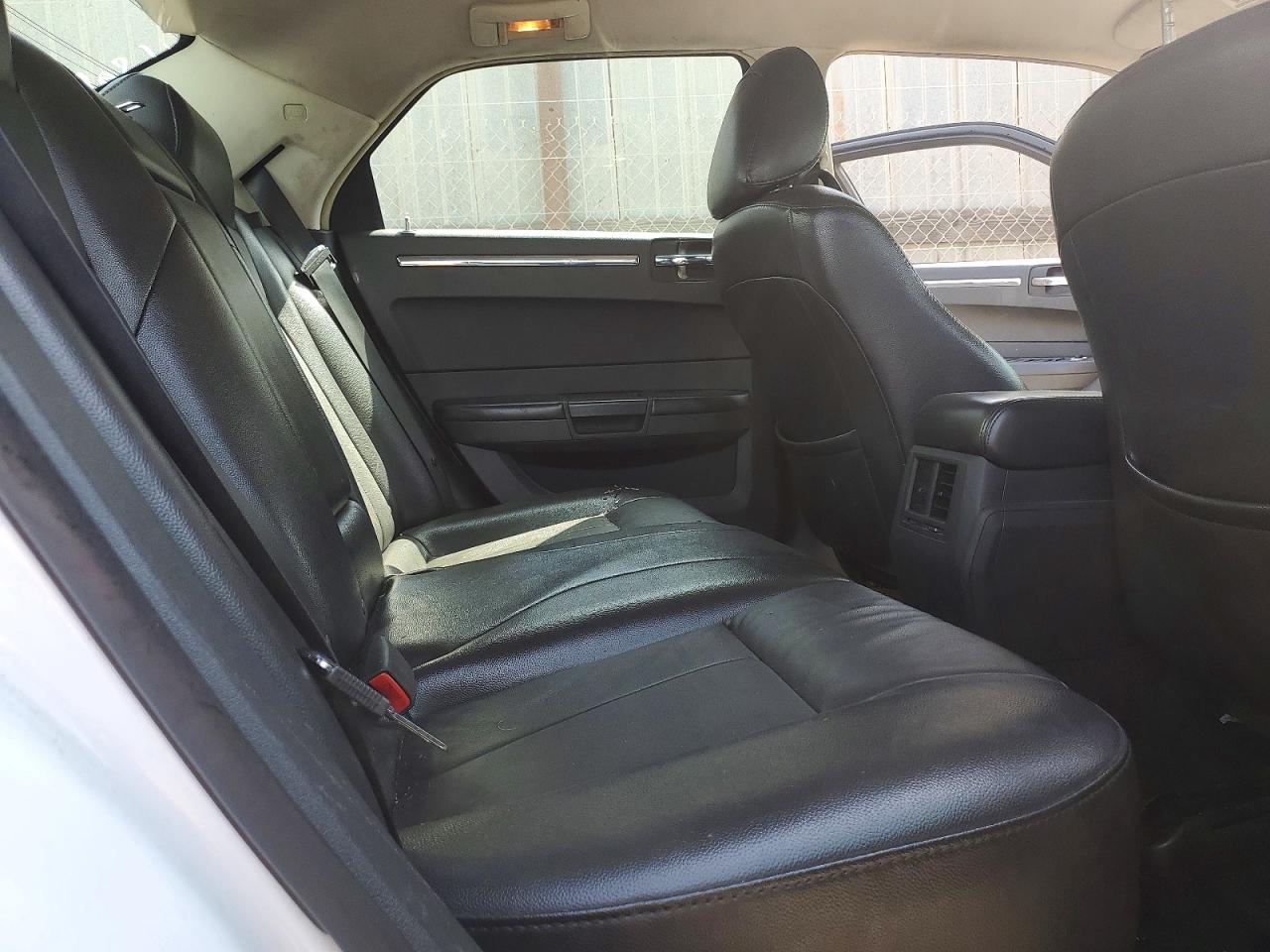 Chrysler 300 Touring