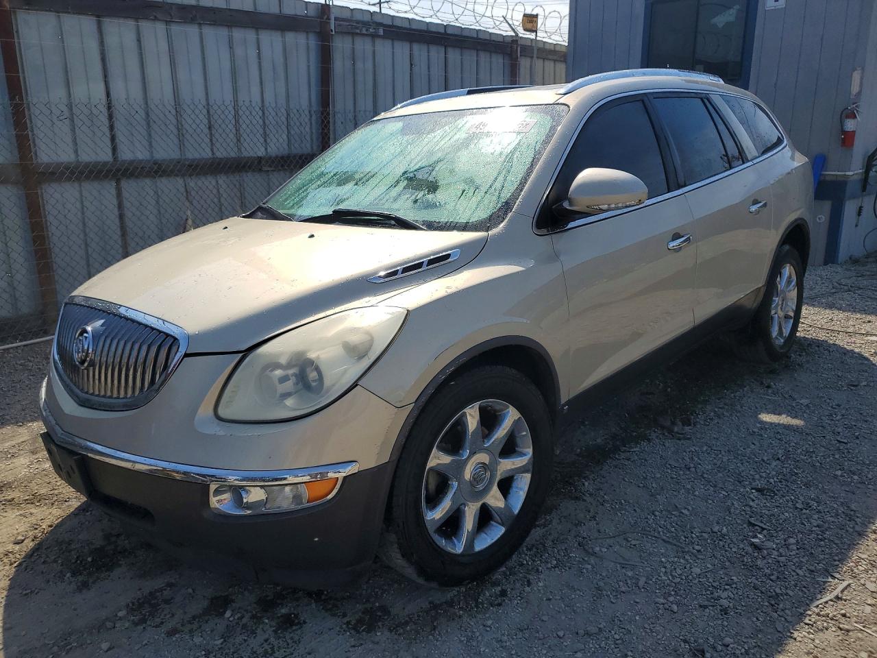 Salvage Buick Enclave Image