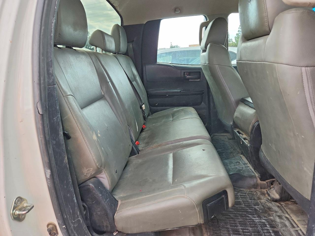 Toyota Tundra Sr