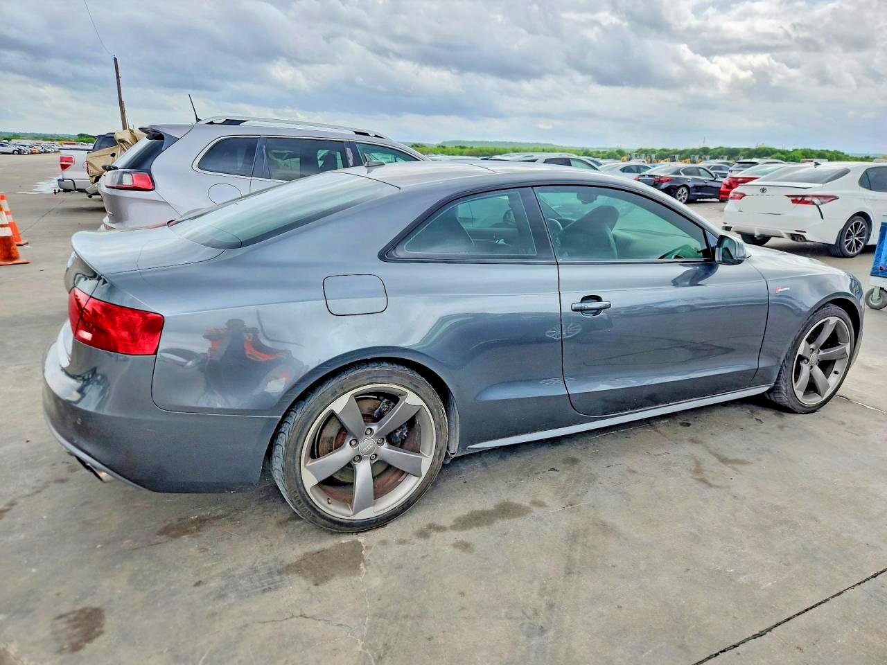 Audi S5 Premium Plus