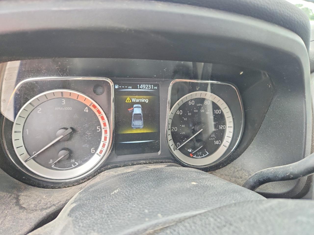 Nissan Titan Sv