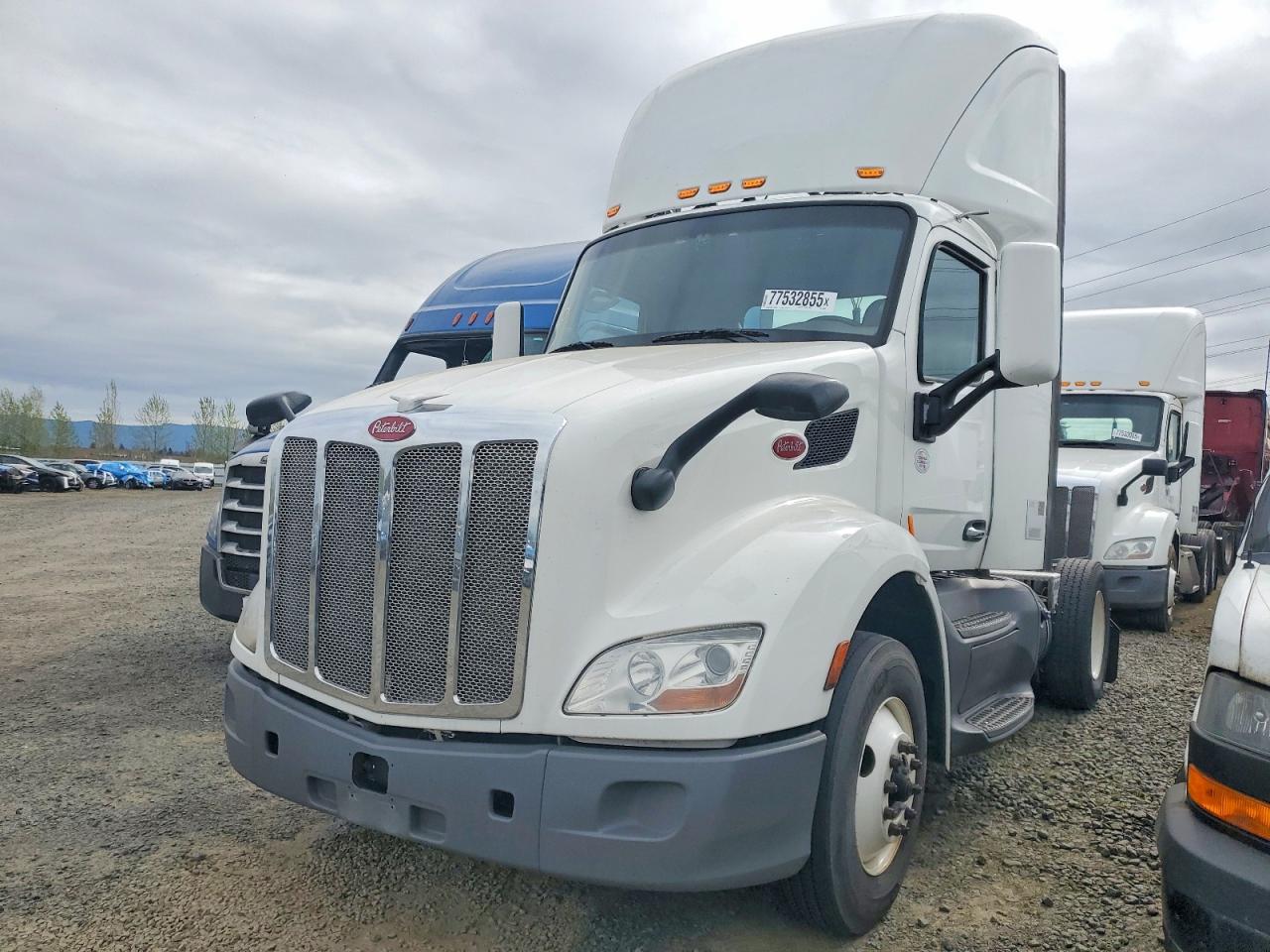 Peterbilt 579