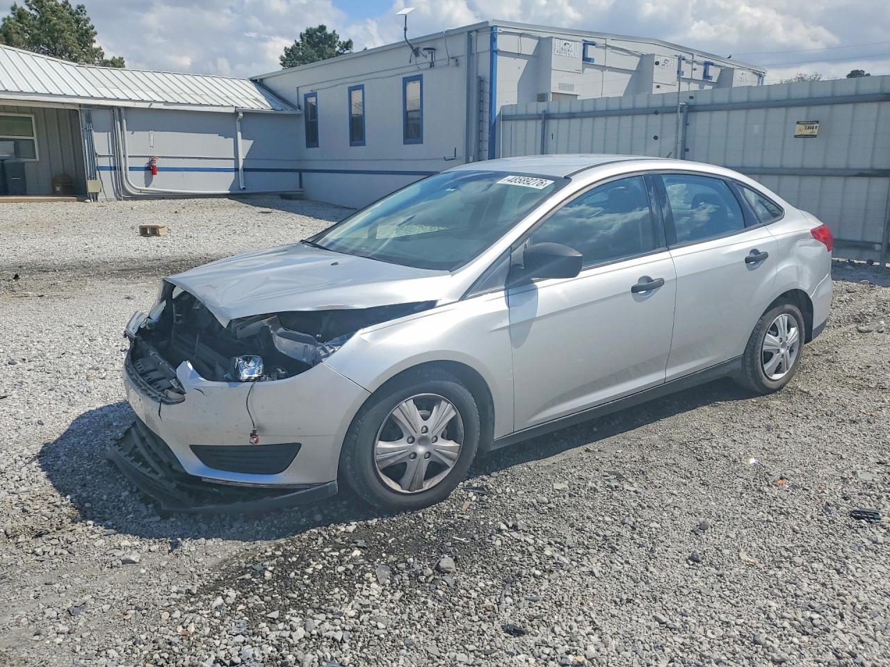 Salvage Ford Focus Image