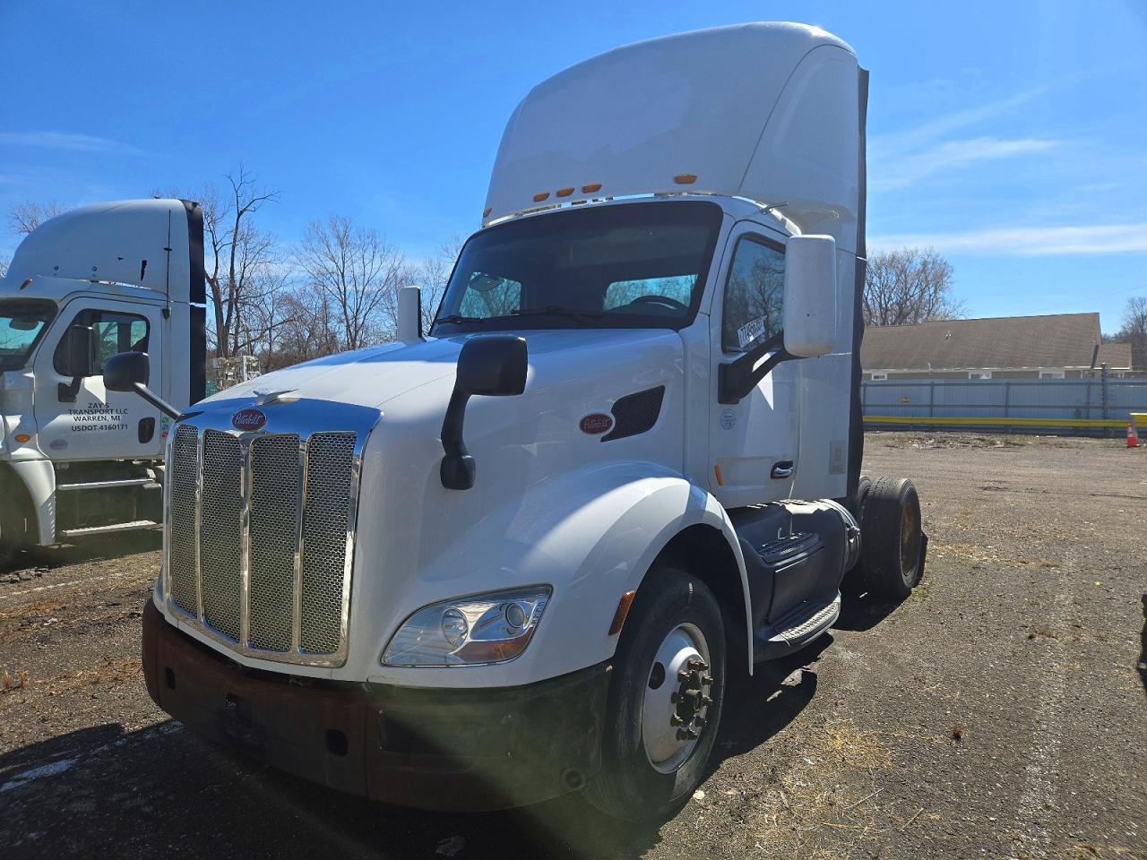 Peterbilt Tractor 579