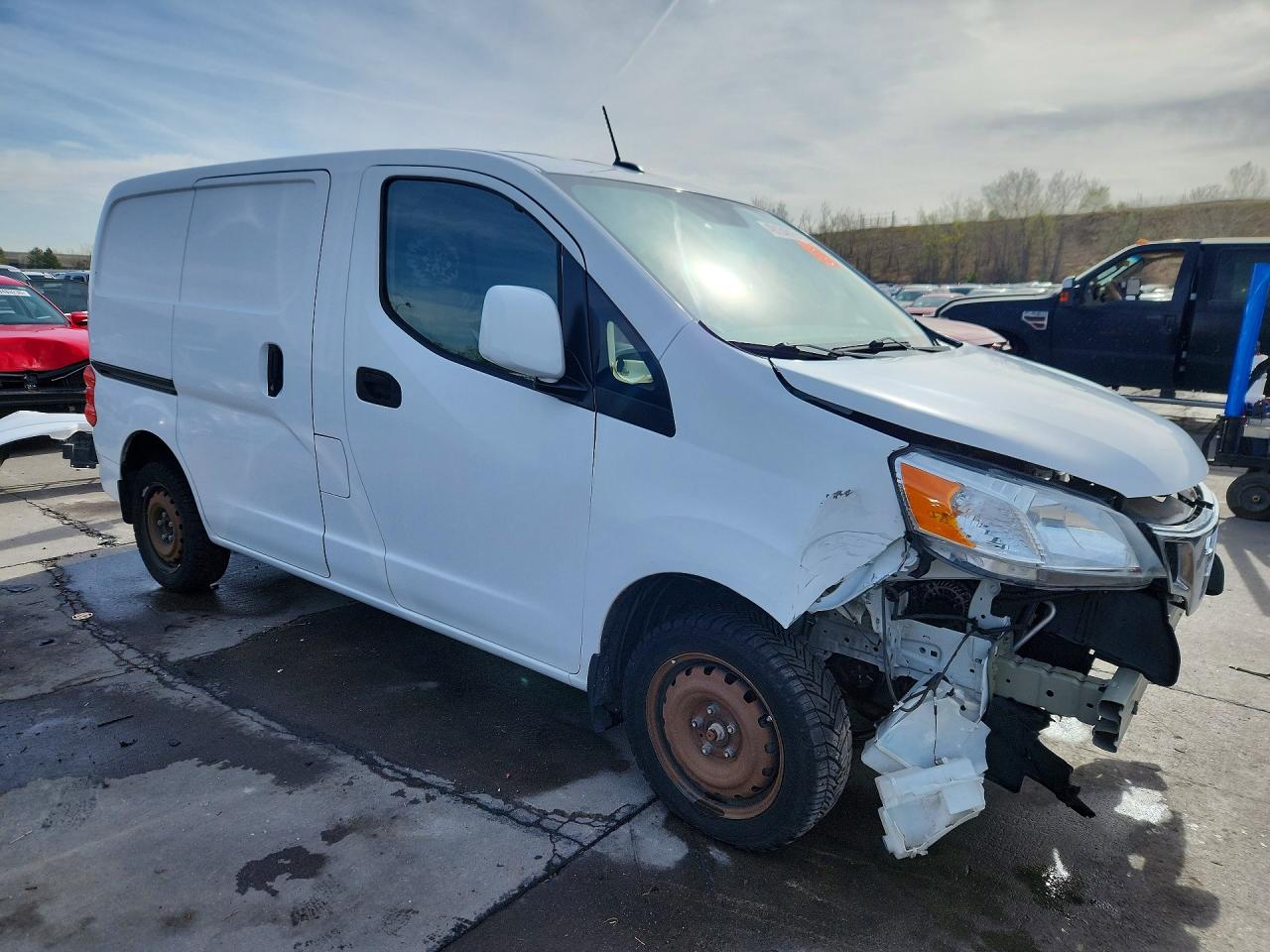 Nissan Nv
