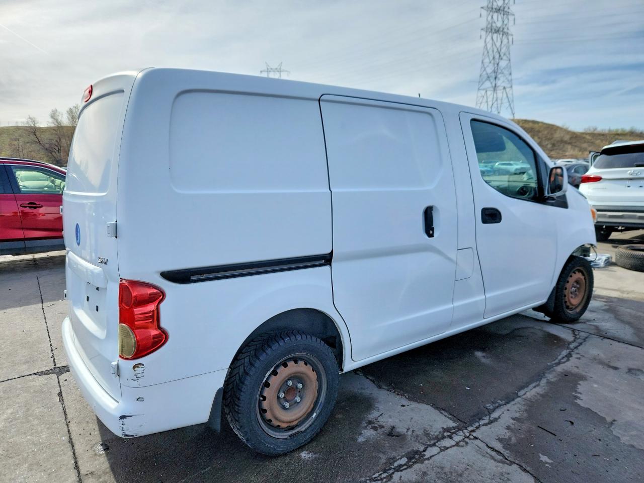 Nissan Nv