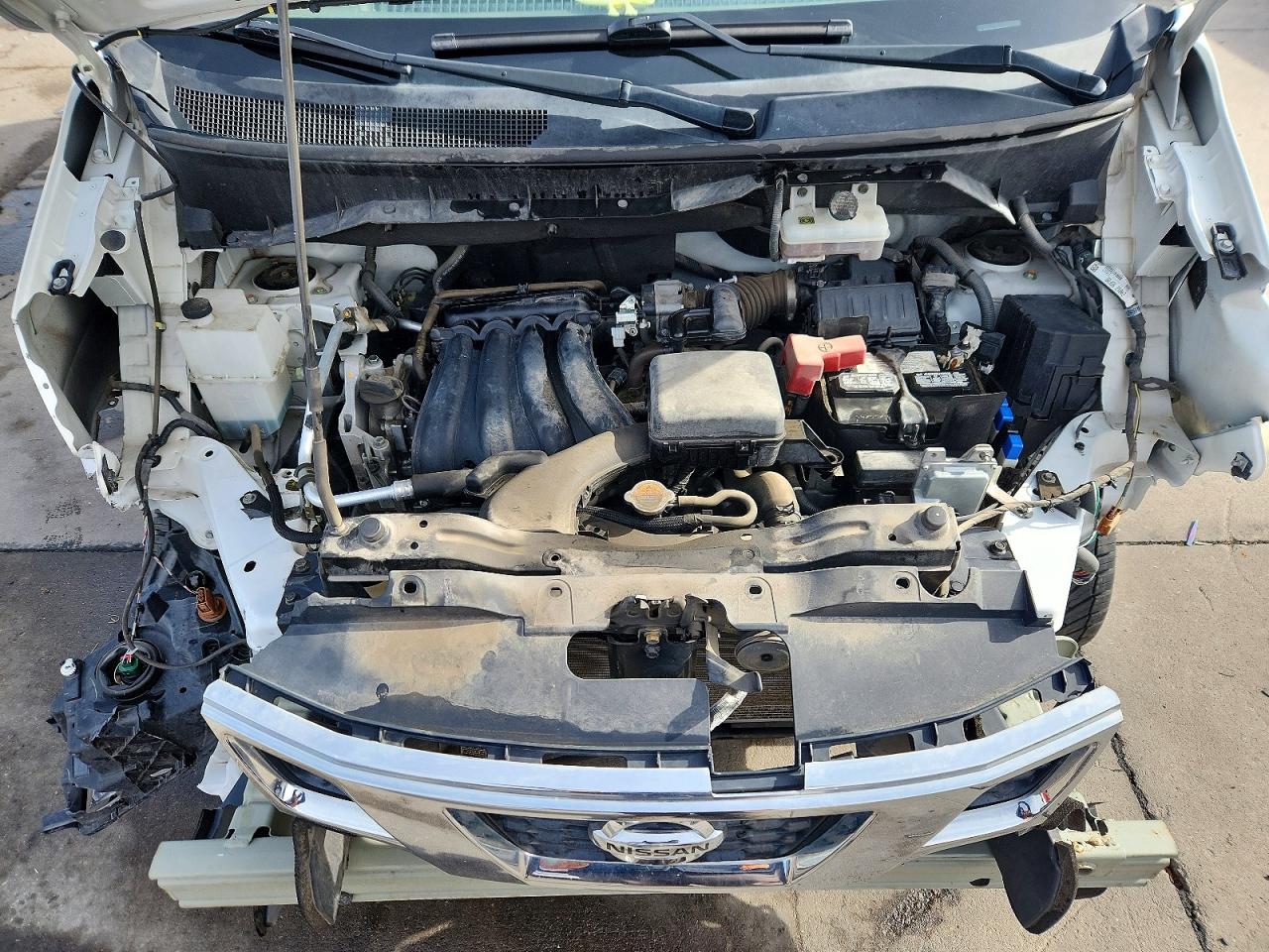 Nissan Nv