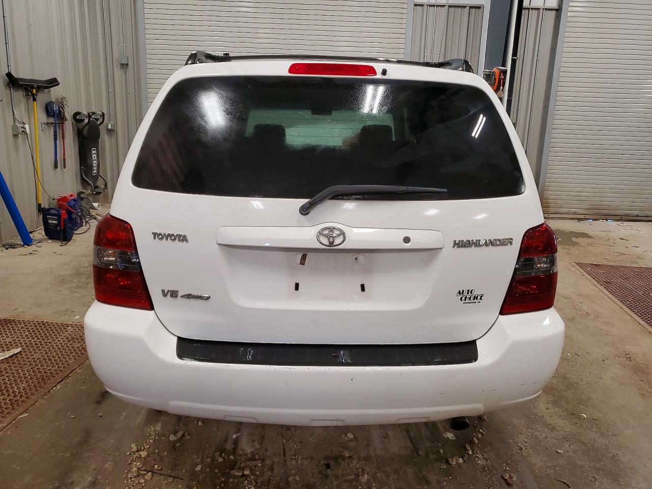 Toyota Highlander Base