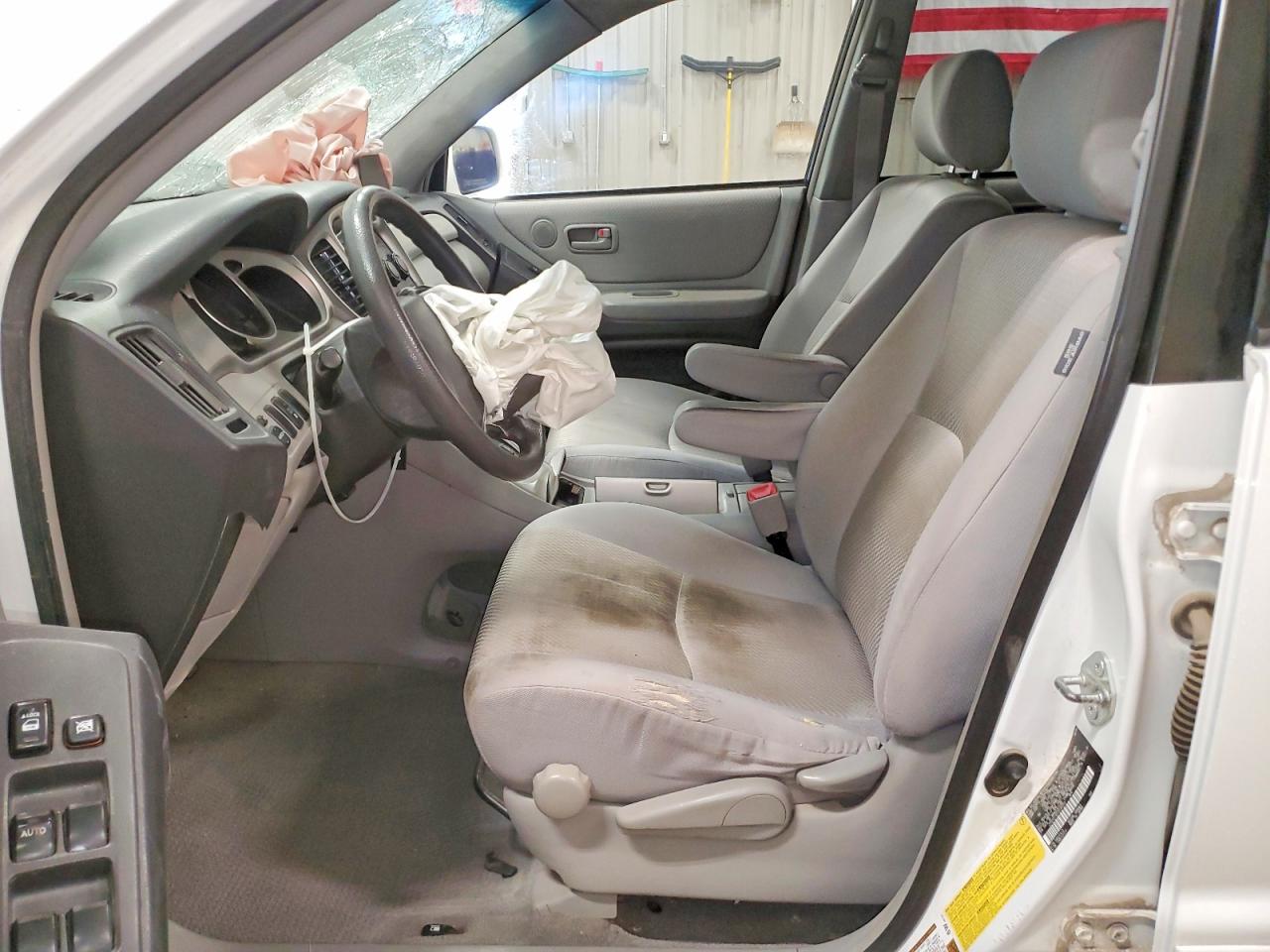 Toyota Highlander Base