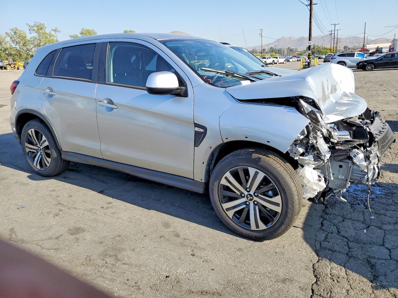 Mitsubishi Outlander S