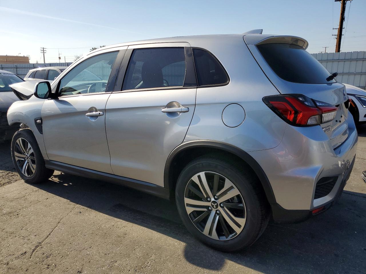 Mitsubishi Outlander S