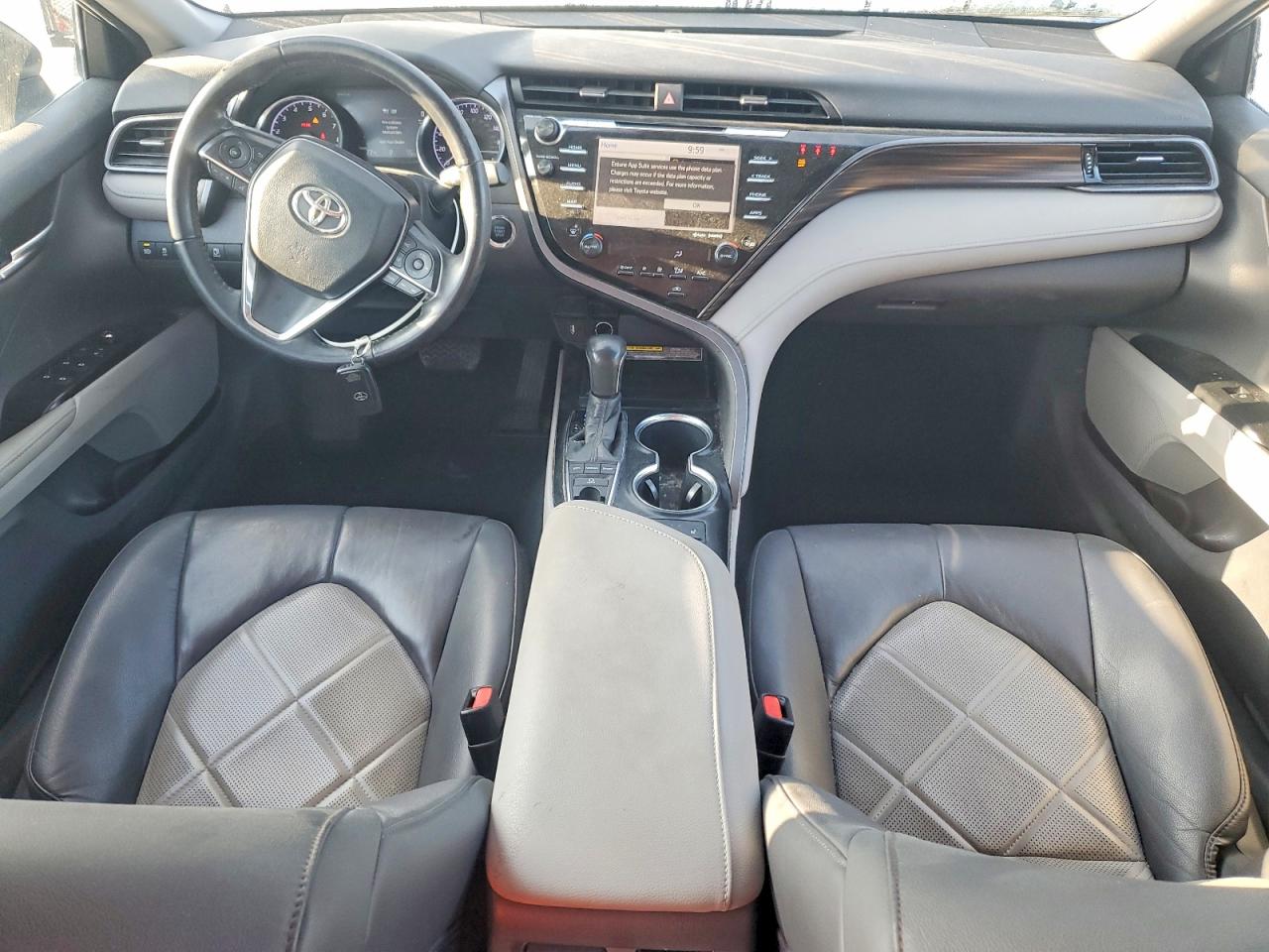 Toyota Camry Xle