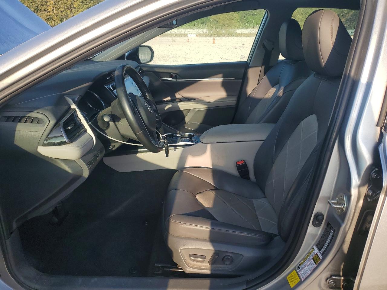 Toyota Camry Xle