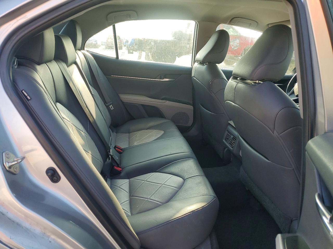 Toyota Camry Xle