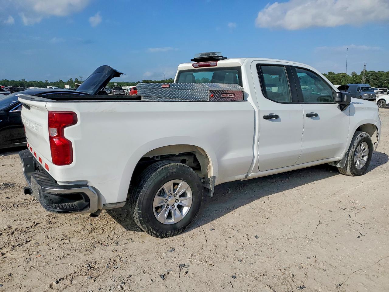 Chevrolet Silverado C1500