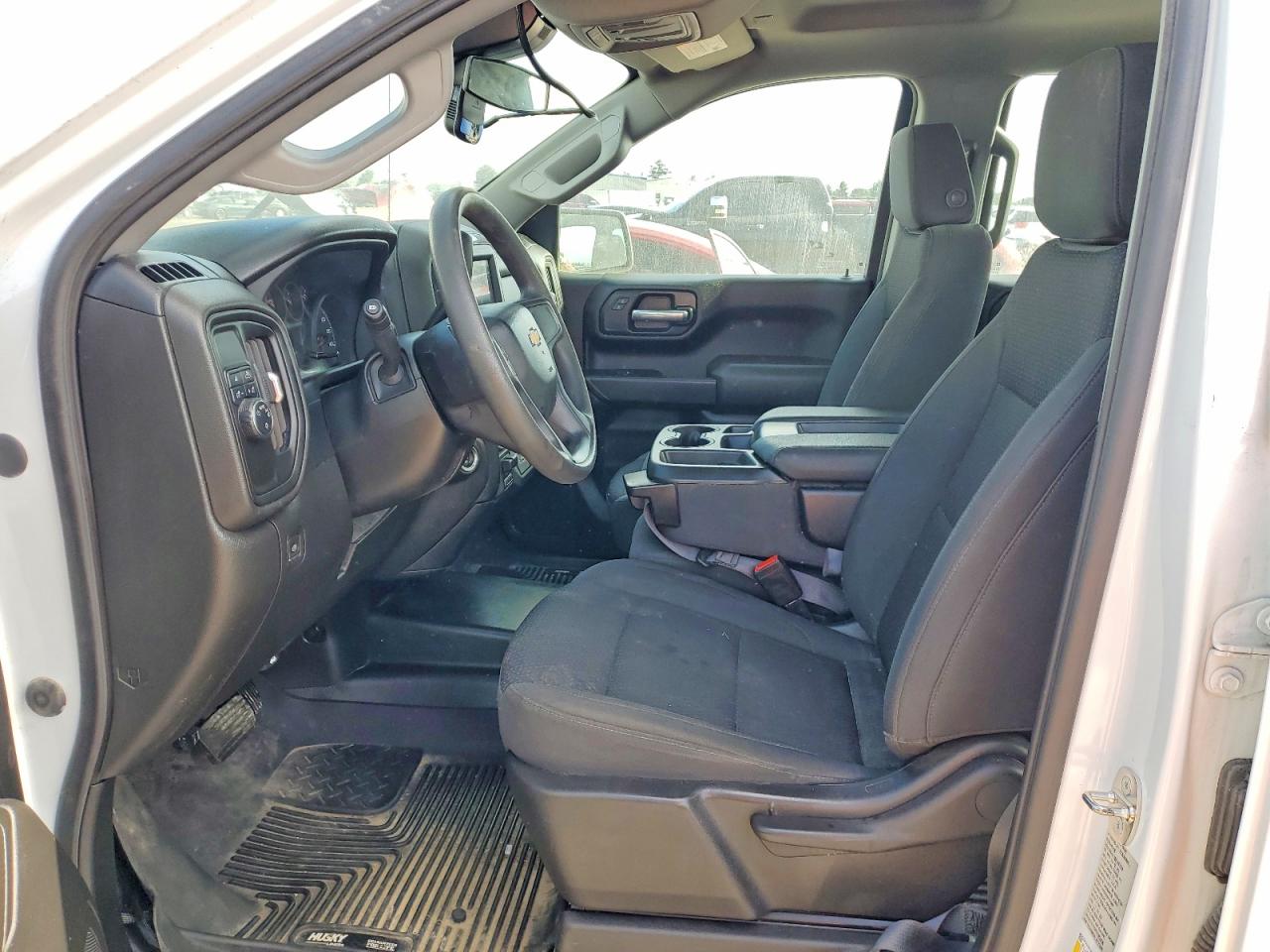 Chevrolet Silverado C1500
