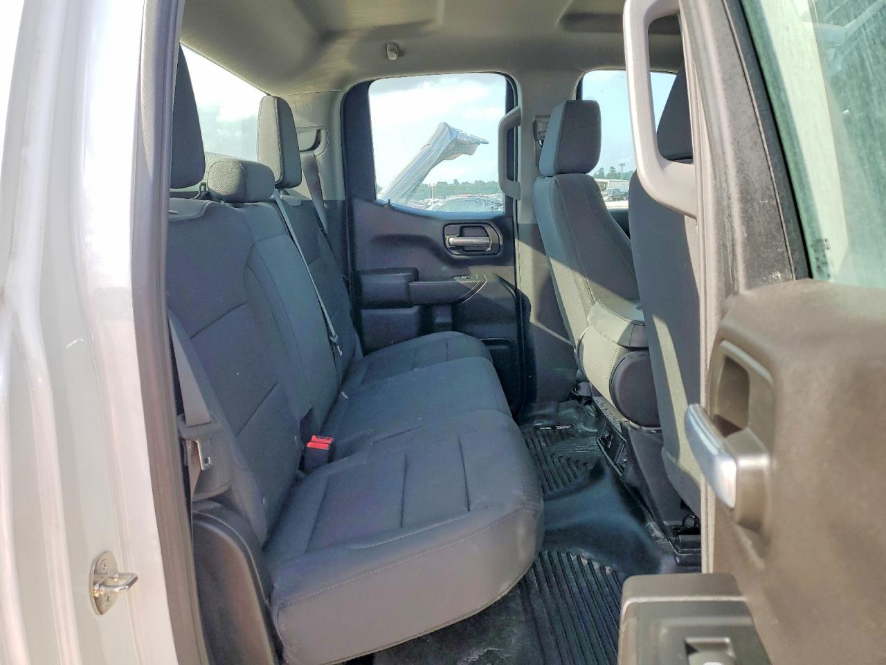 Chevrolet Silverado C1500