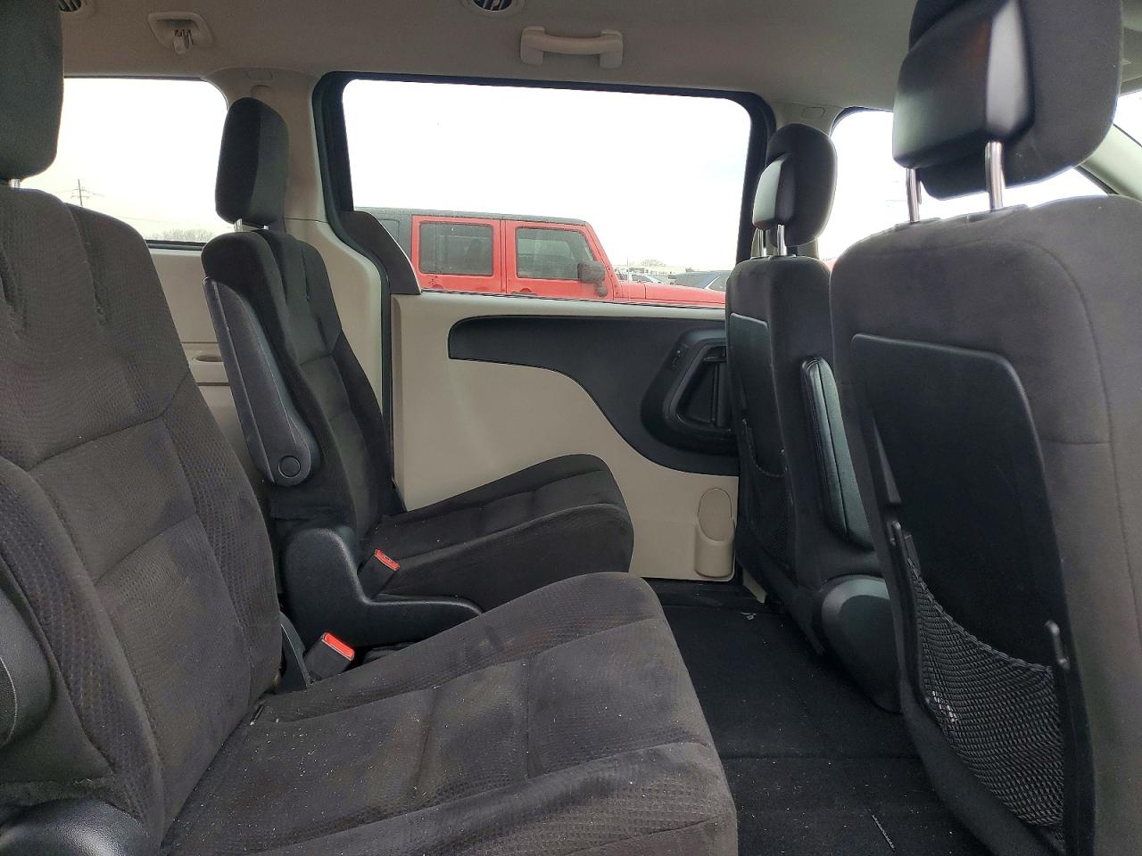 Dodge Caravan Sxt