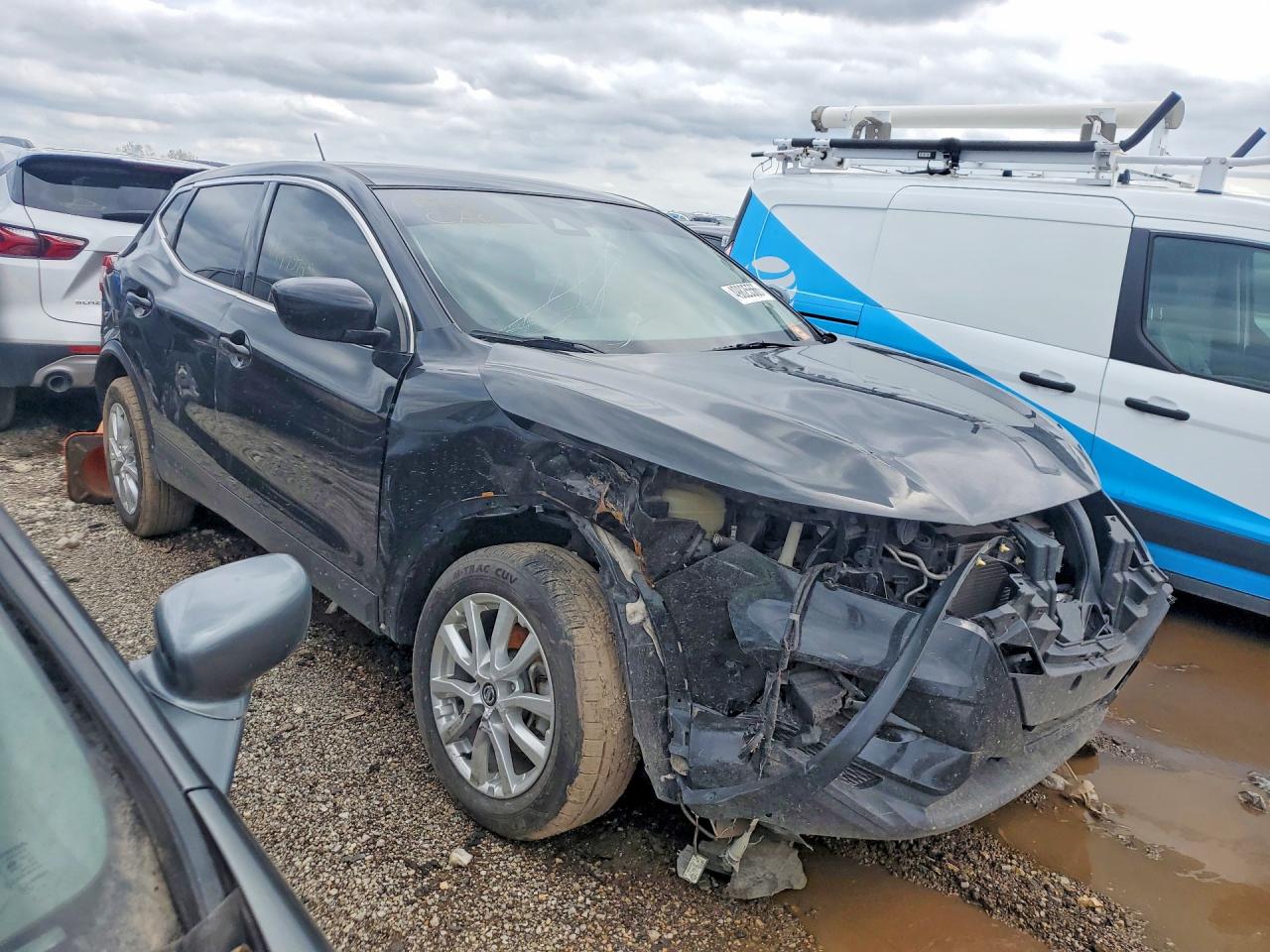 Nissan Rogue S