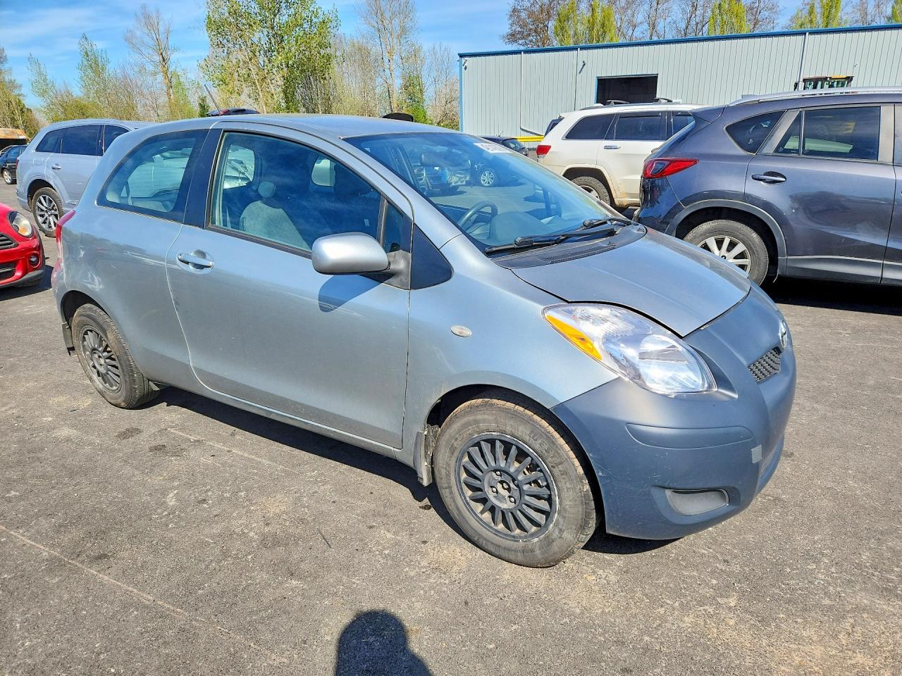 Toyota Yaris Base