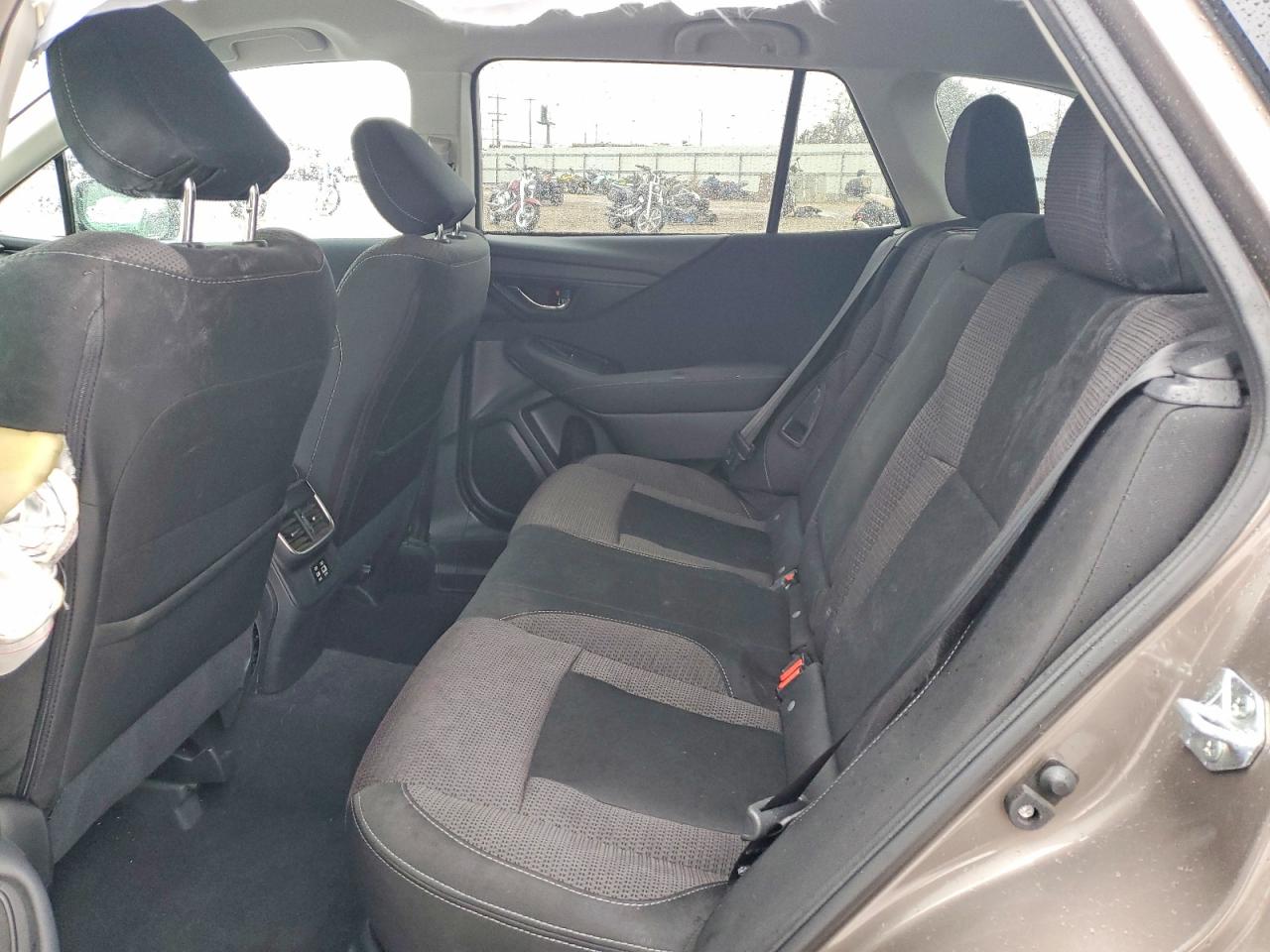 Subaru Outback Premium