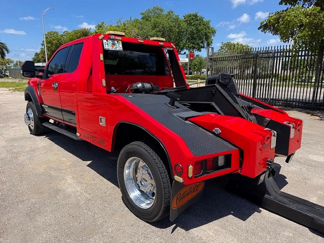Ford F-550 Super Duty