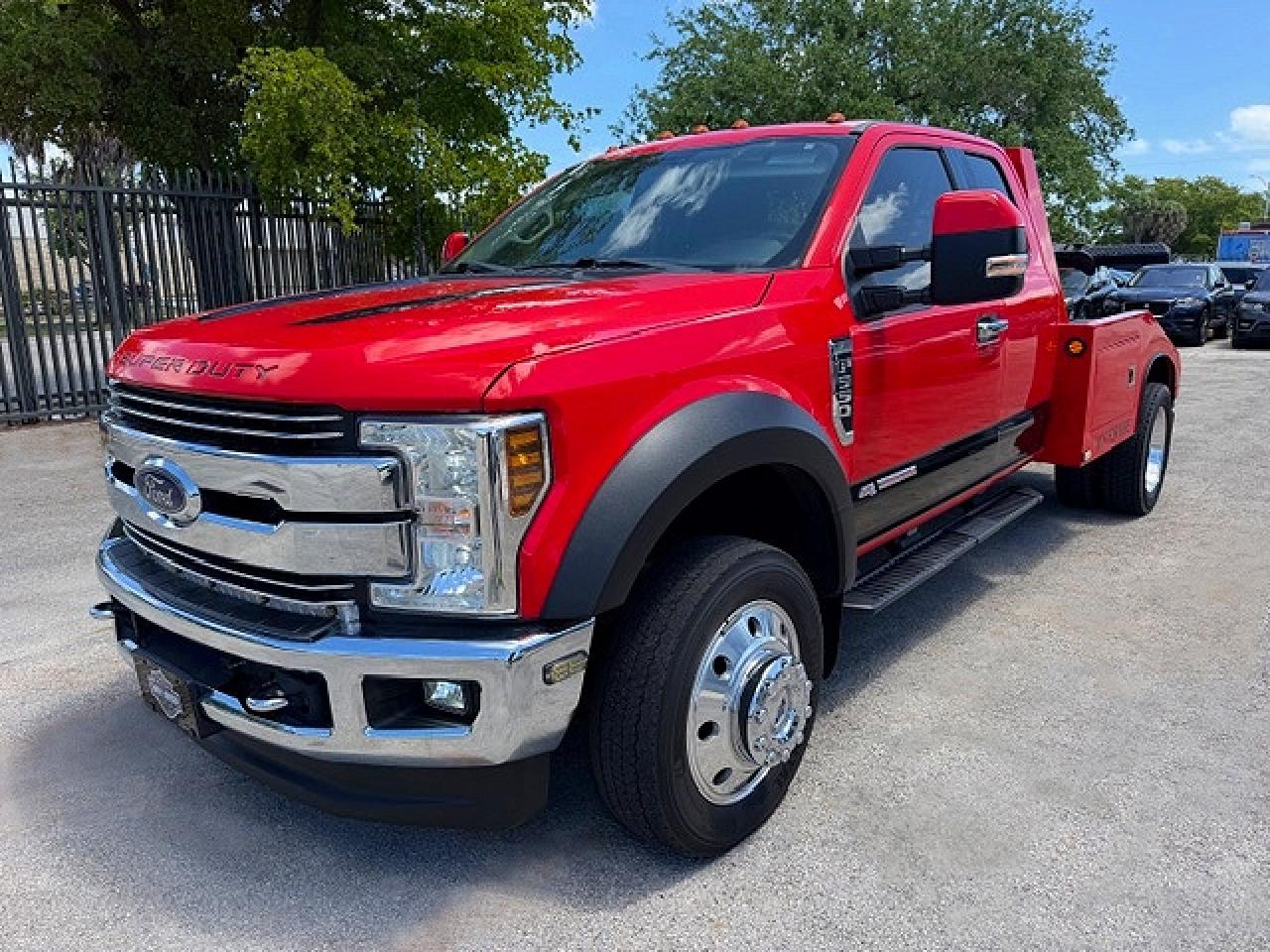 Salvage Ford F-550 Image