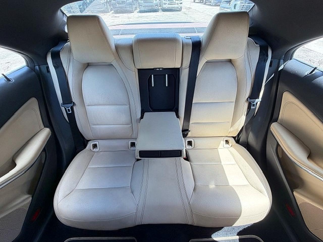Mercedes-Benz Cla-class 250