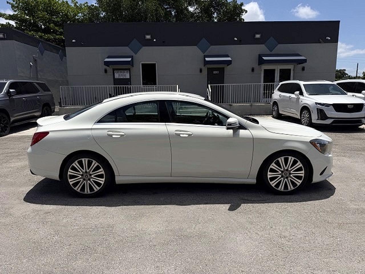 Mercedes-Benz Cla-class 250