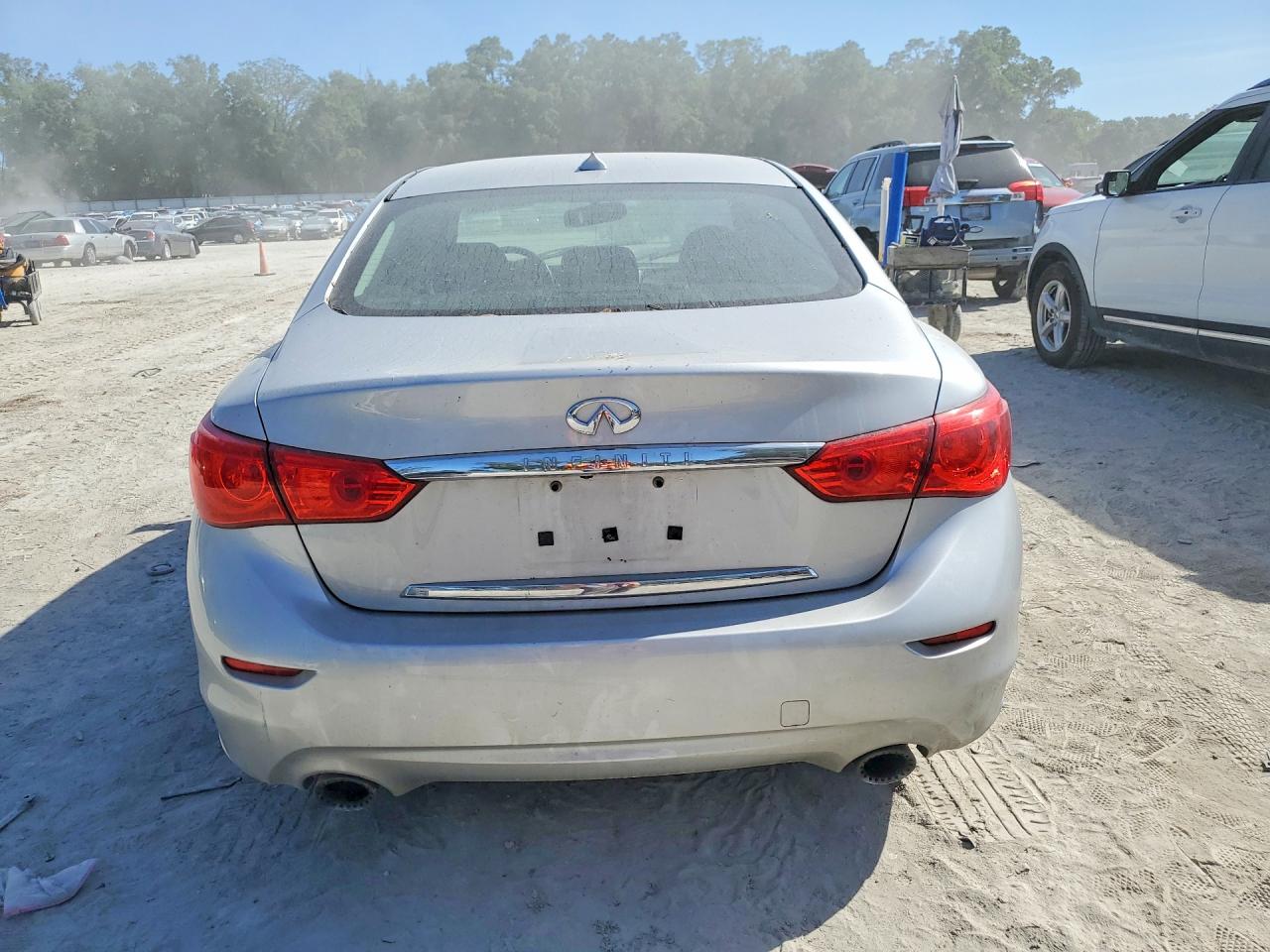 INFINITI Q50 Red Sport 400