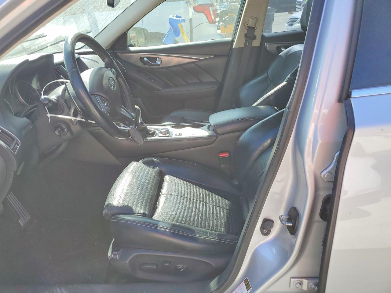 INFINITI Q50 Red Sport 400