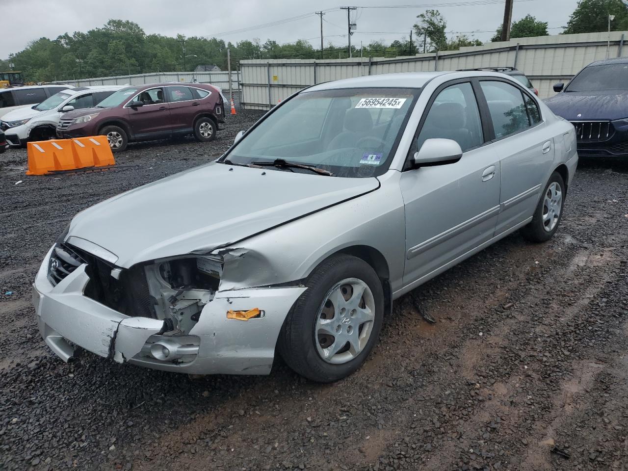 Salvage Hyundai ELANTRA Image