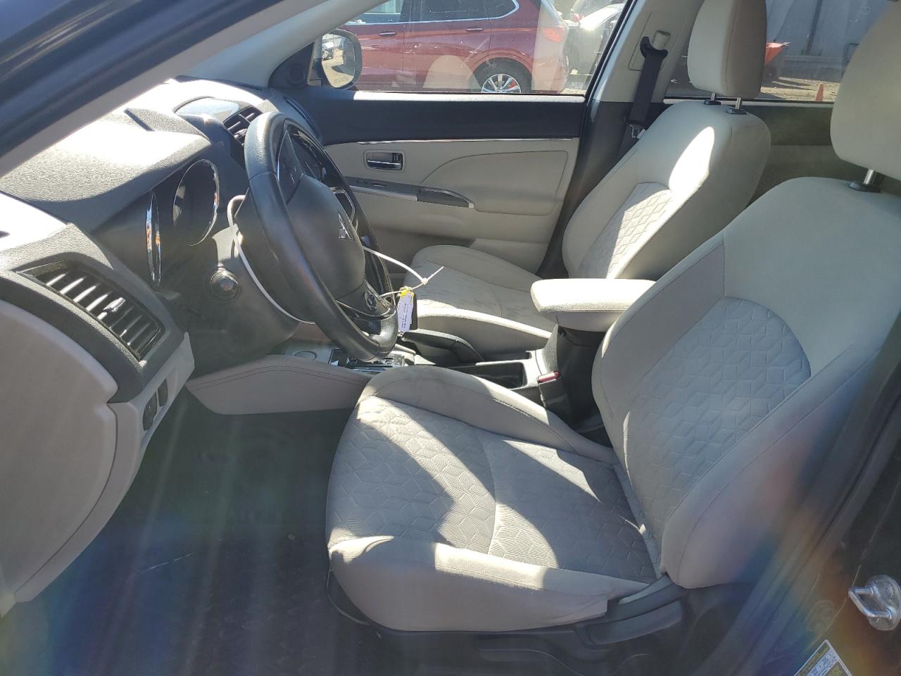 Mitsubishi Outlander Se