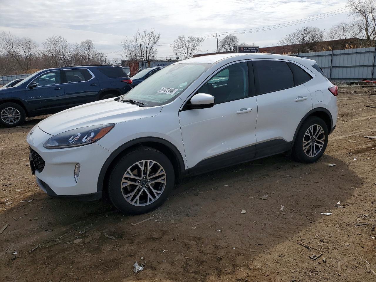 Salvage Ford Escape Image