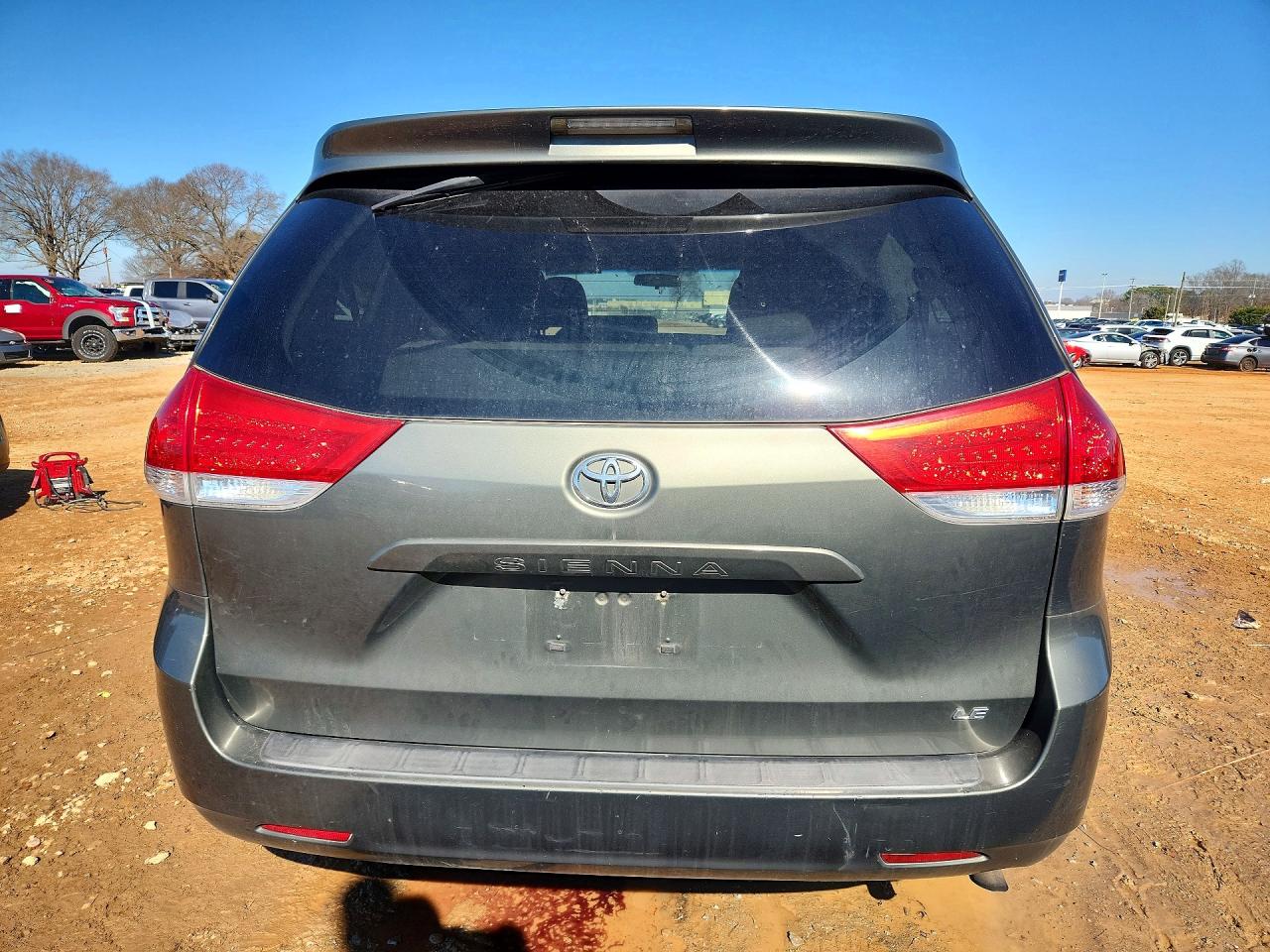 Toyota Sienna Base