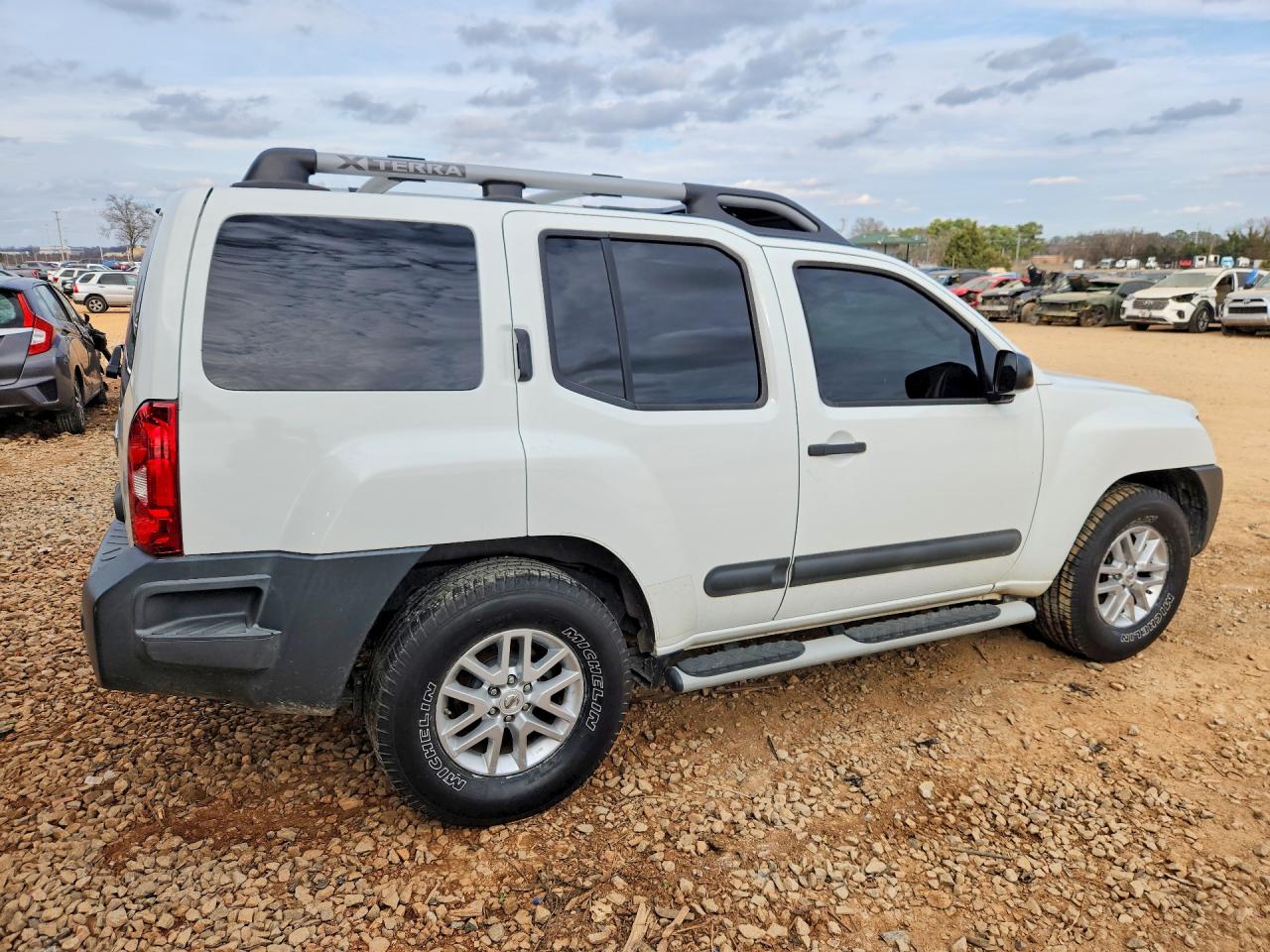 Nissan Xterra X