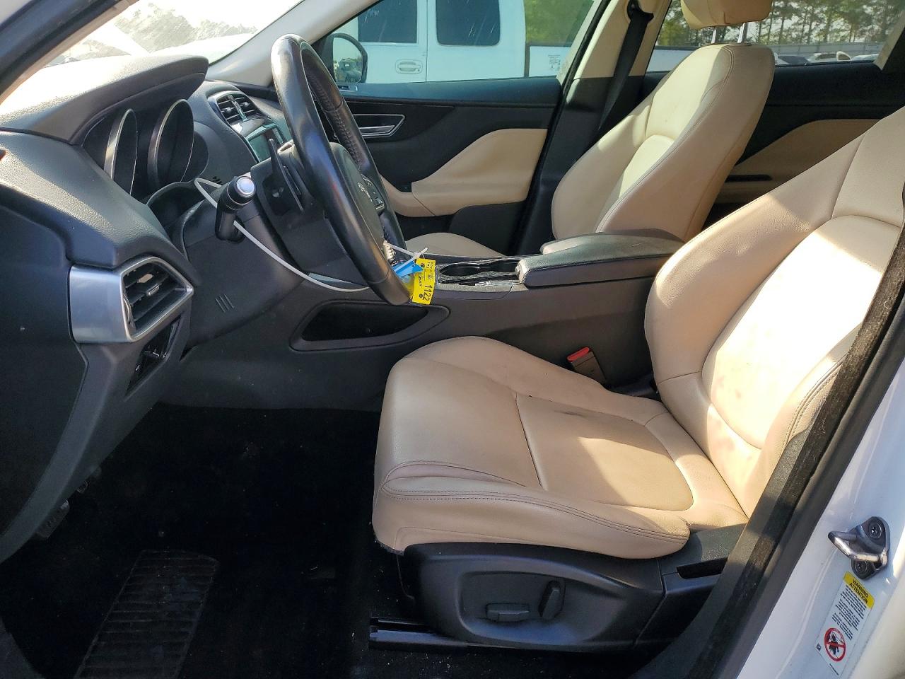 Jaguar F-PACE Premium