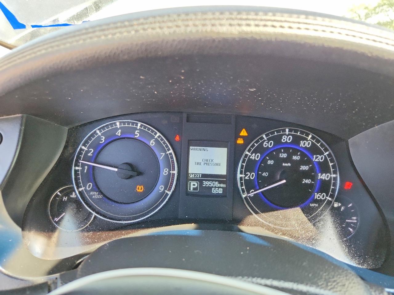 INFINITI Qx Base