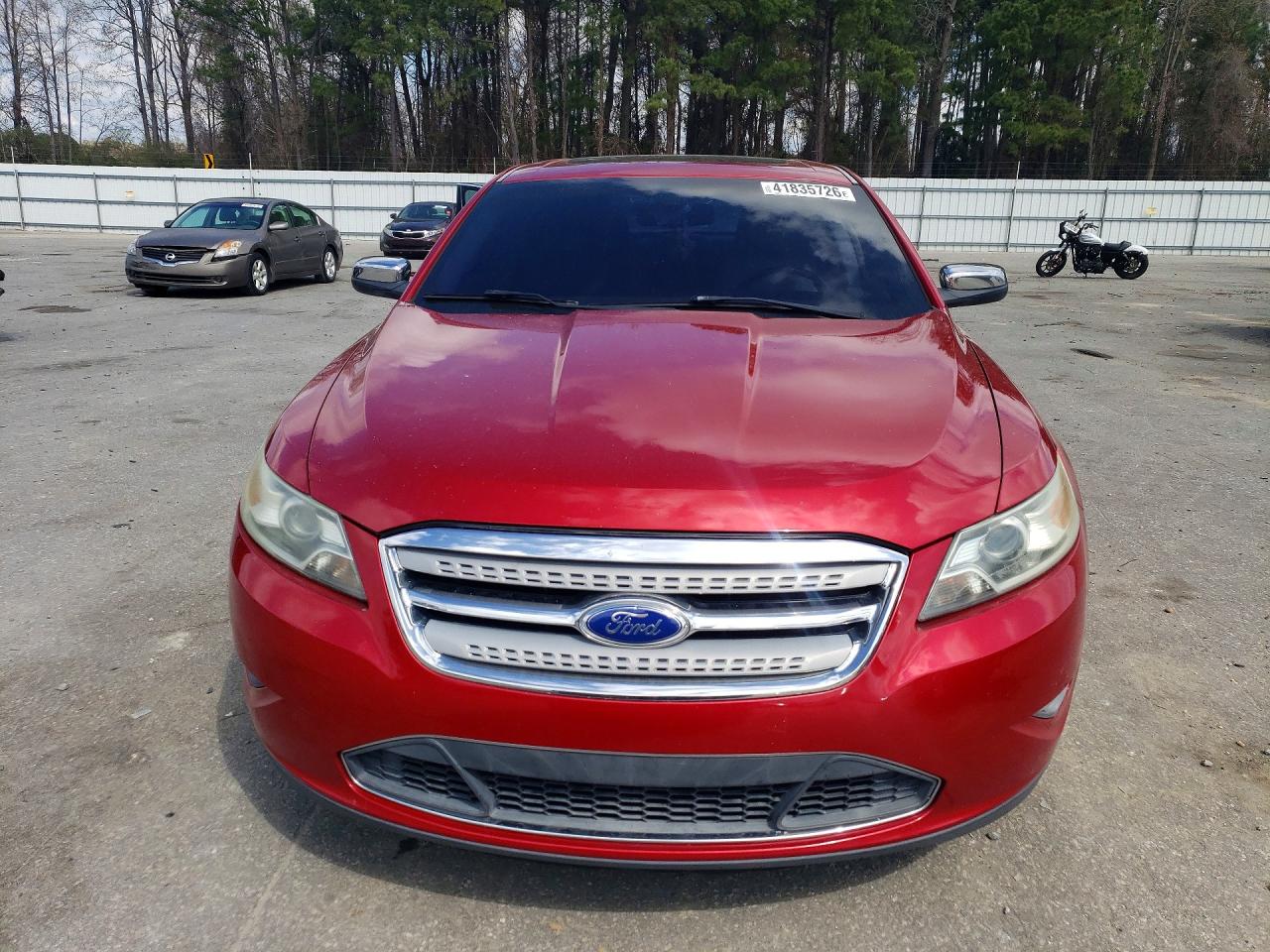 Ford Taurus Limited
