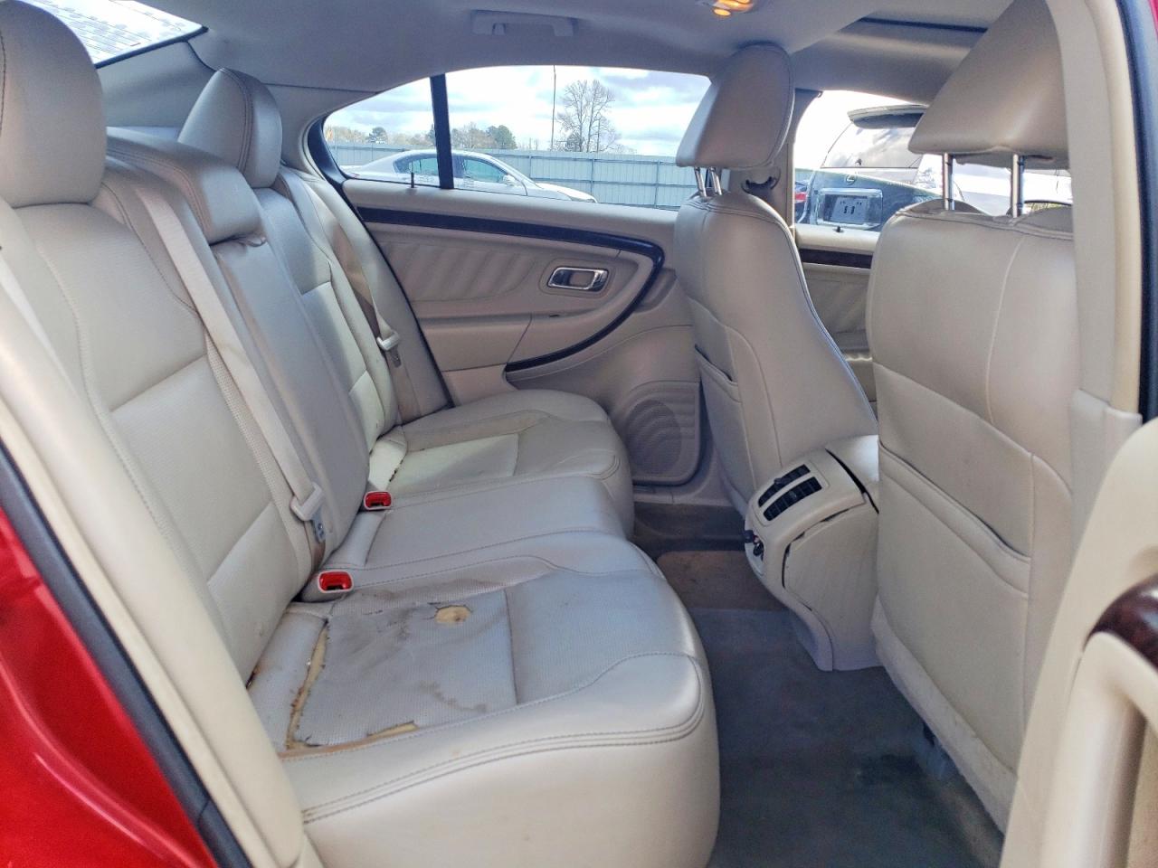 Ford Taurus Limited